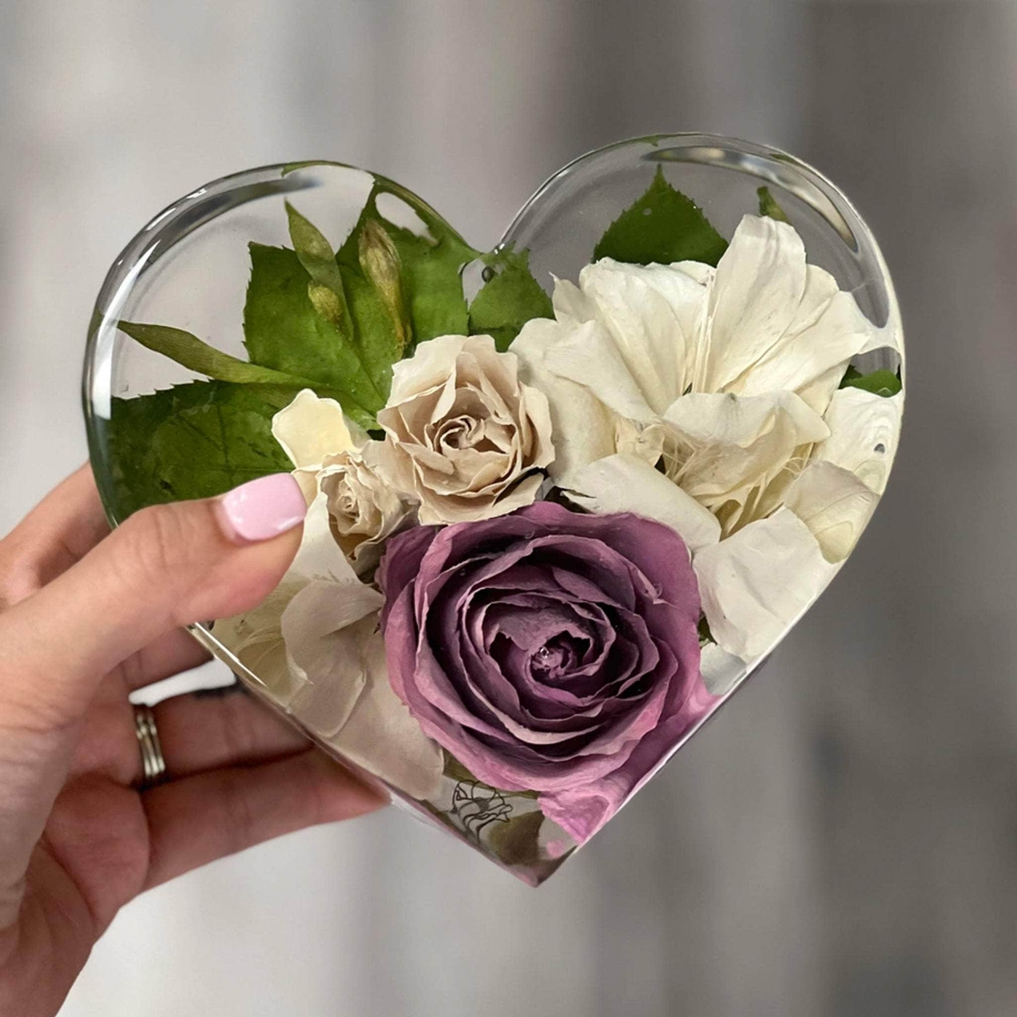 dbandrea Floral Block 6" Upright Heart