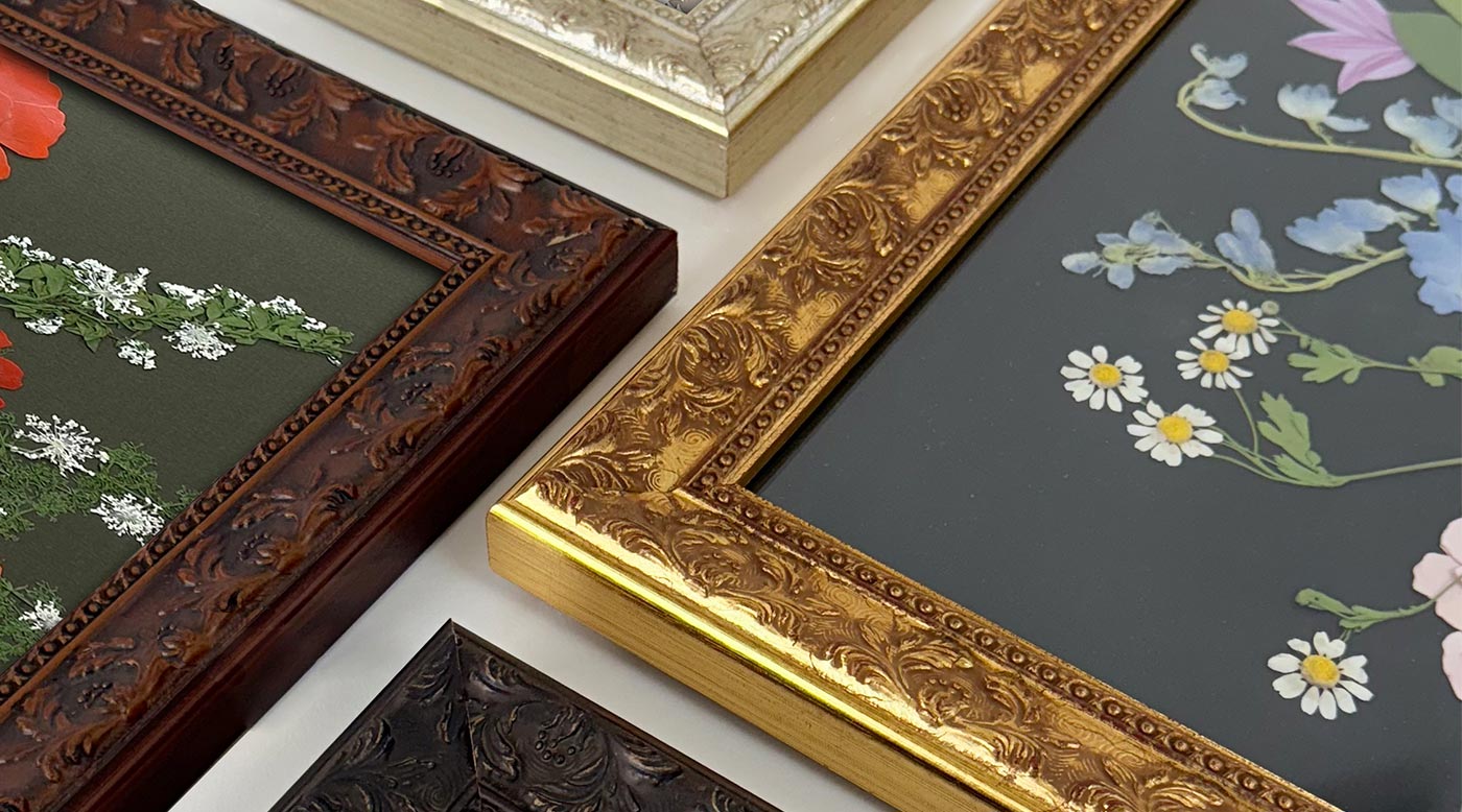 Italian Made Vintage Frame Options From dbandrea for Pressed Bouquet Preservation - dbandrea
