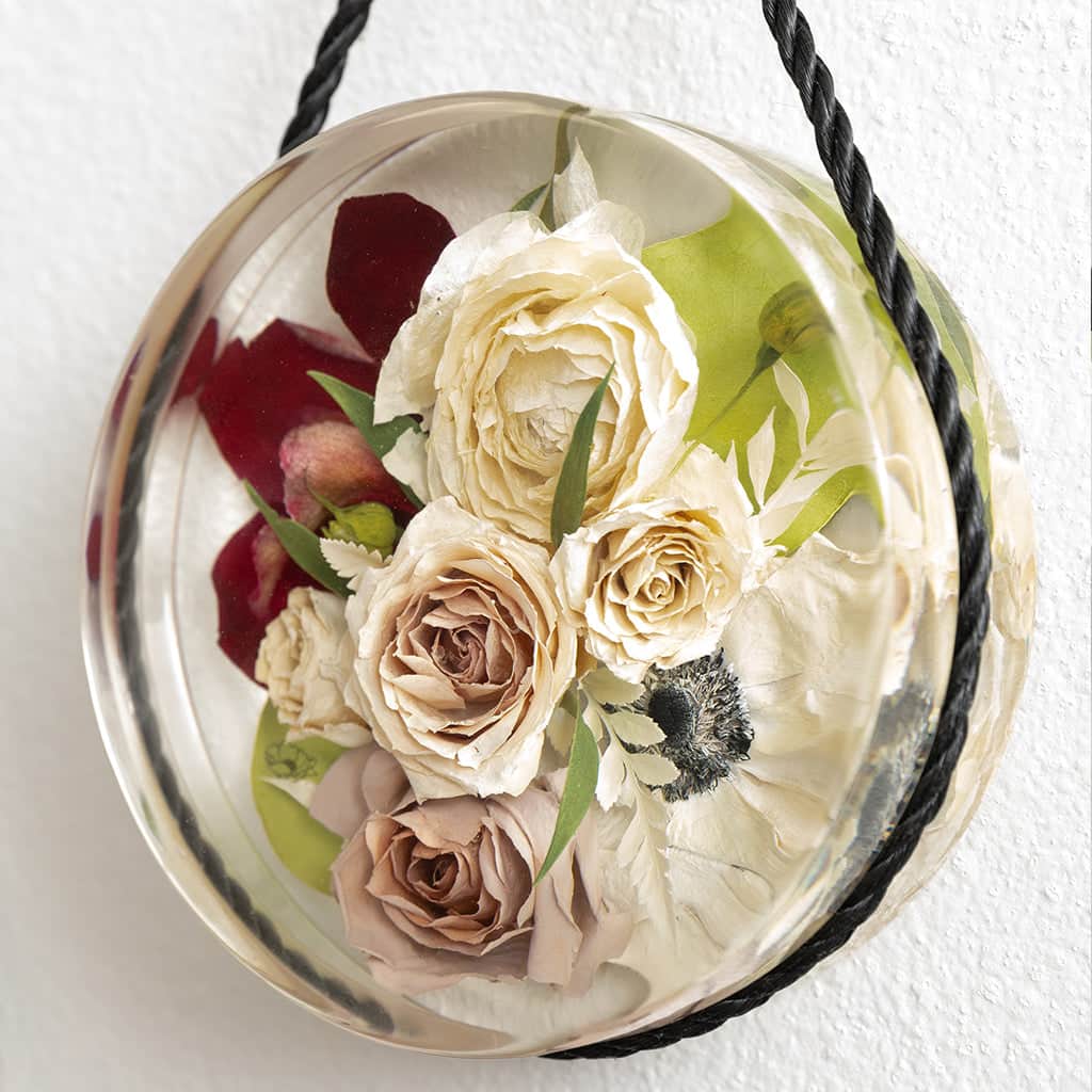 preserved hanging plants Resin Flower Preservation Hanging 6" Circle