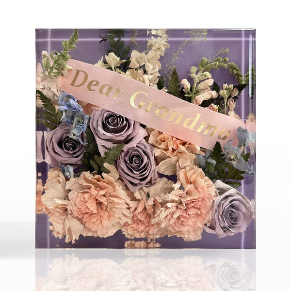 Cast Your Wedding Flowers In 8